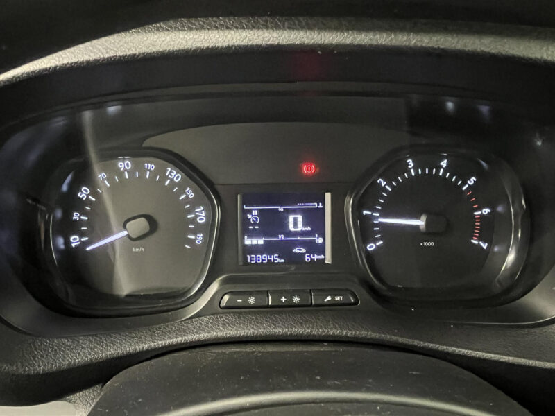 Toyota Proace Shuttle