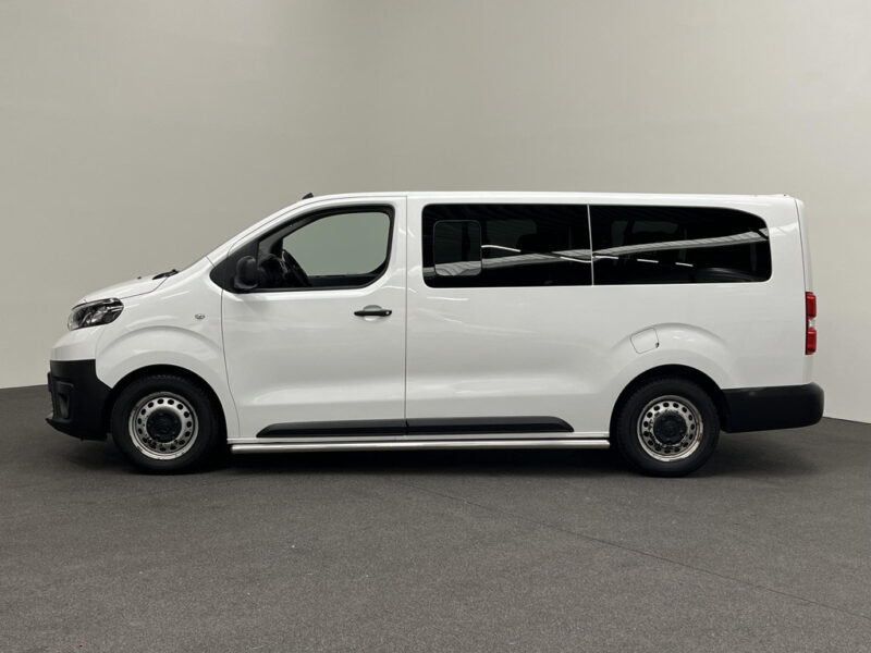 Toyota Proace Shuttle