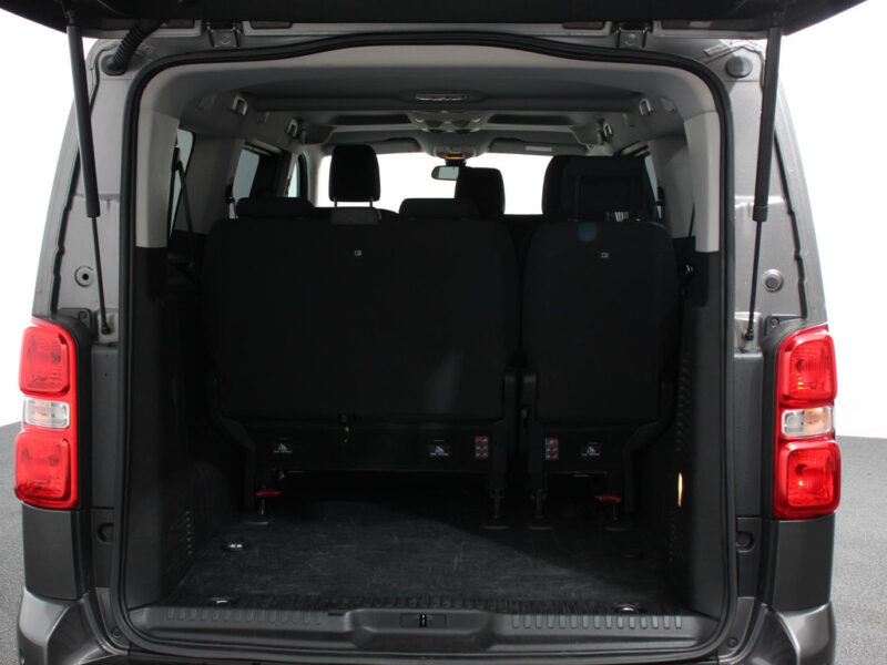 Toyota Proace Shuttle