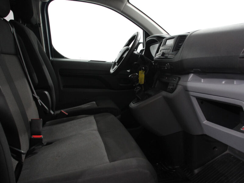 Toyota Proace Shuttle