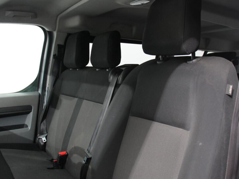 Toyota Proace Shuttle
