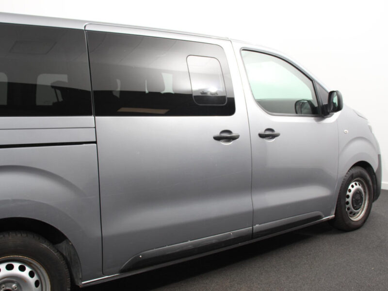 Toyota Proace Shuttle