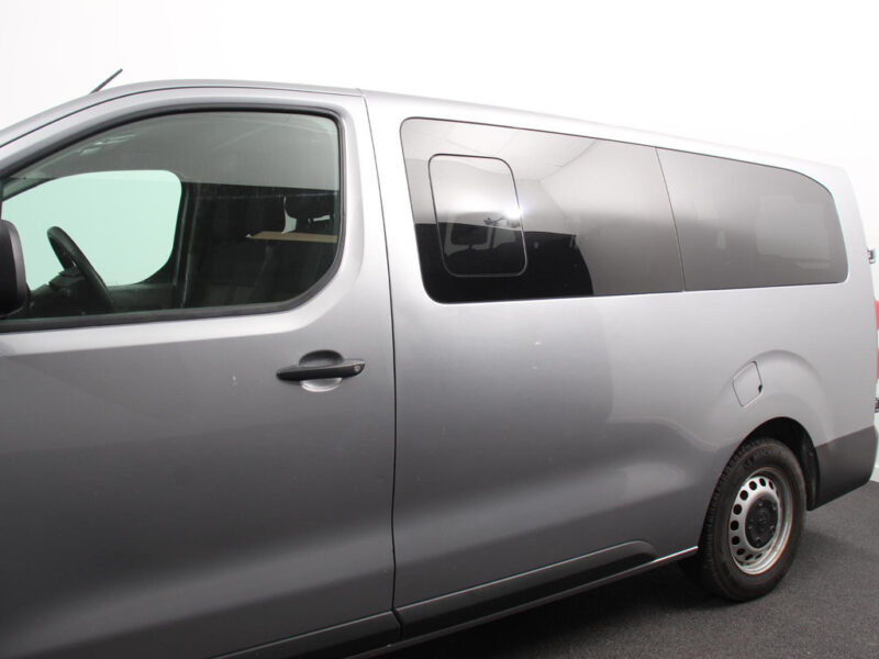 Toyota Proace Shuttle