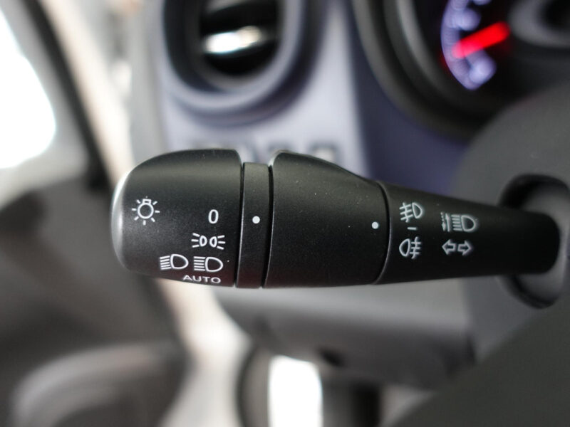 Opel Vivaro Combi