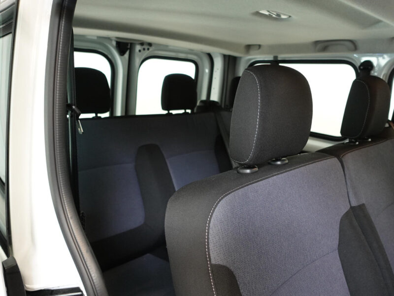 Opel Vivaro Combi