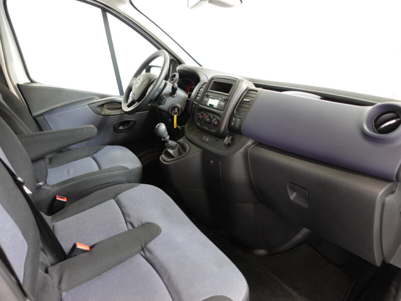 Opel Vivaro Combi