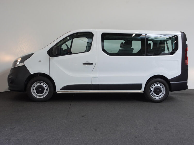 Opel Vivaro Combi