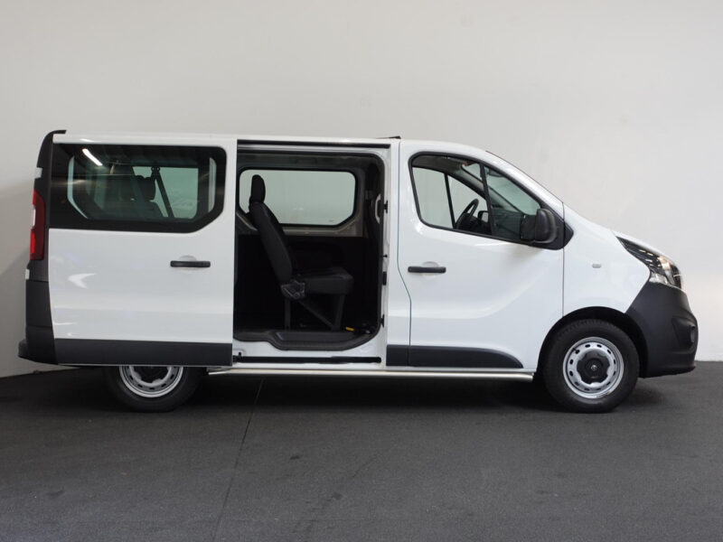 Opel Vivaro Combi