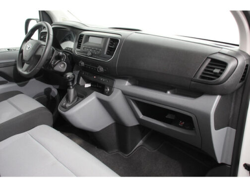 Toyota Proace Shuttle