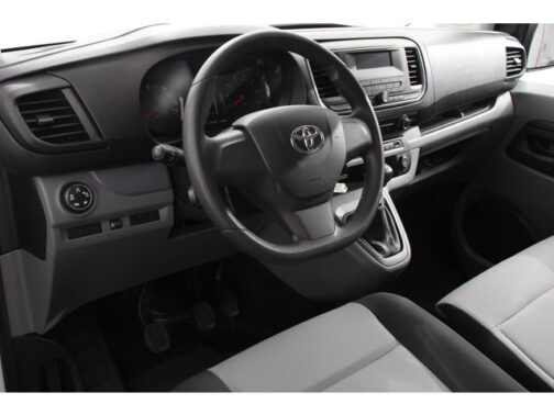 Toyota Proace Shuttle