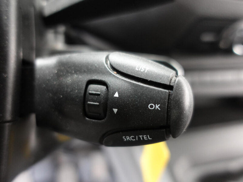 Opel Vivaro Combi