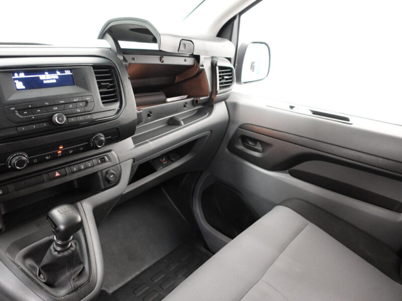 Opel Vivaro Combi