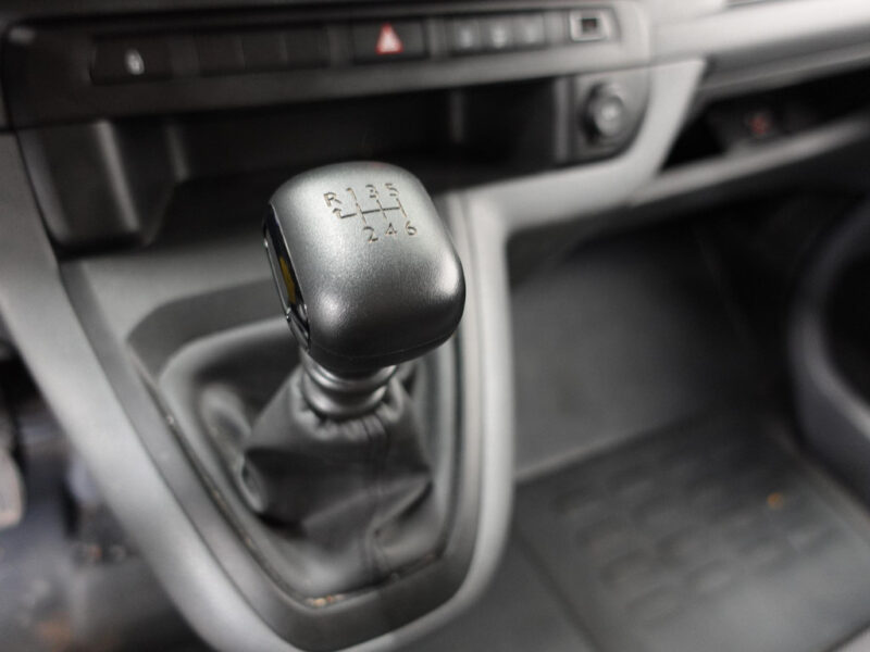 Opel Vivaro Combi