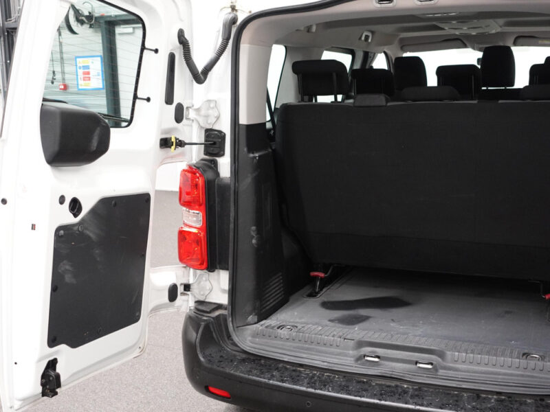 Opel Vivaro Combi