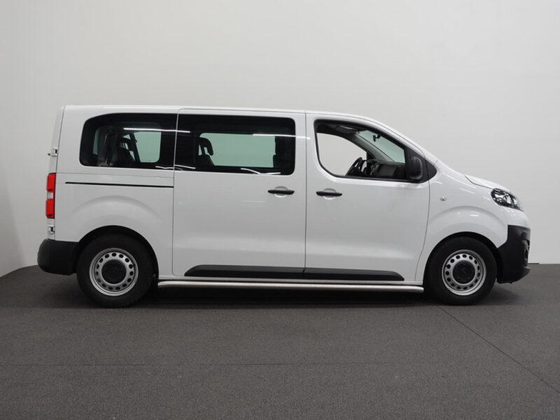 Opel Vivaro Combi