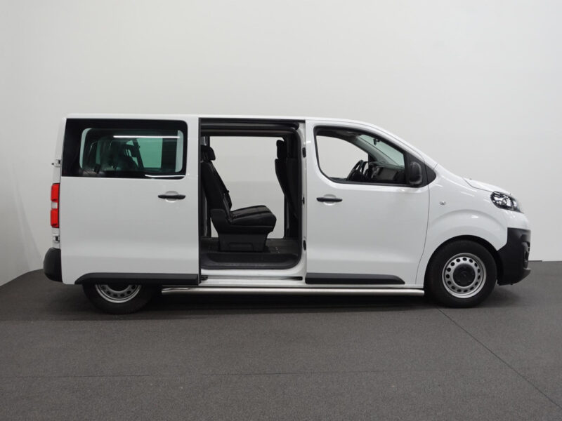 Opel Vivaro Combi