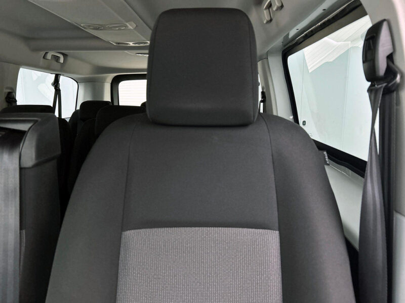Opel Vivaro Combi