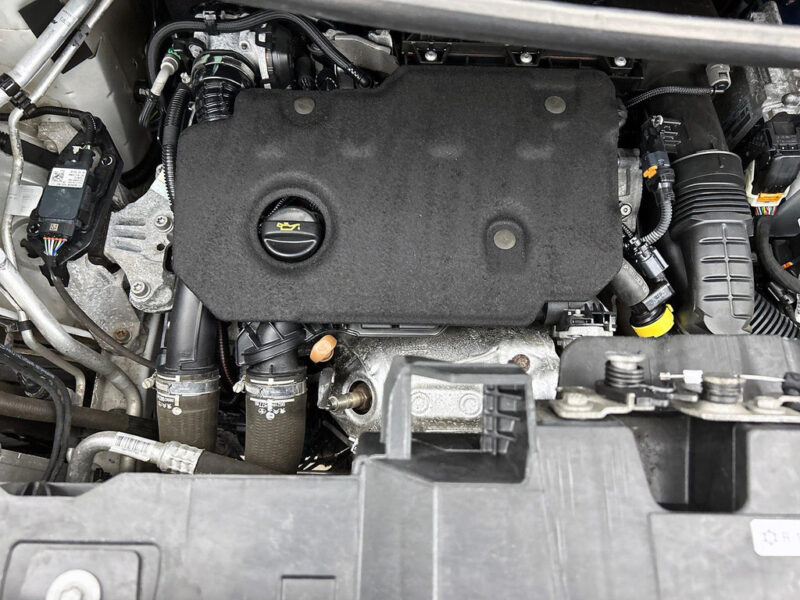 Opel Vivaro Combi