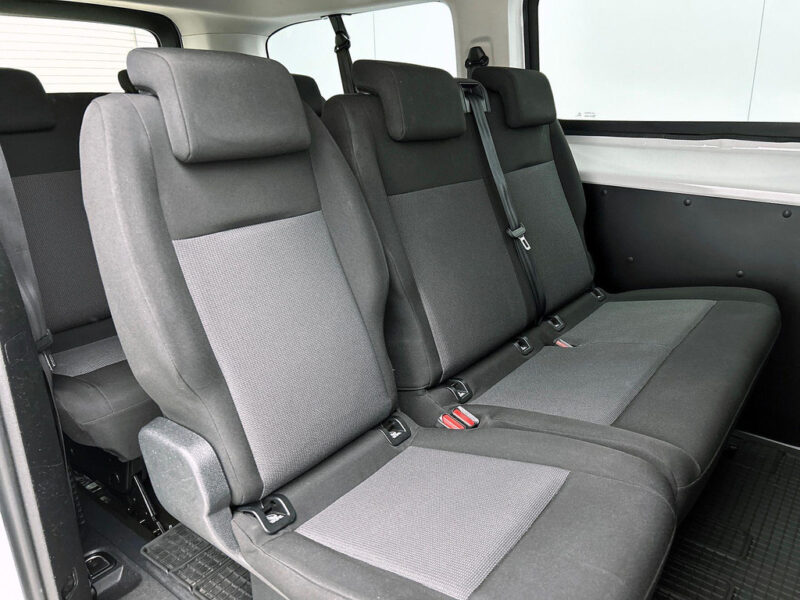 Opel Vivaro Combi