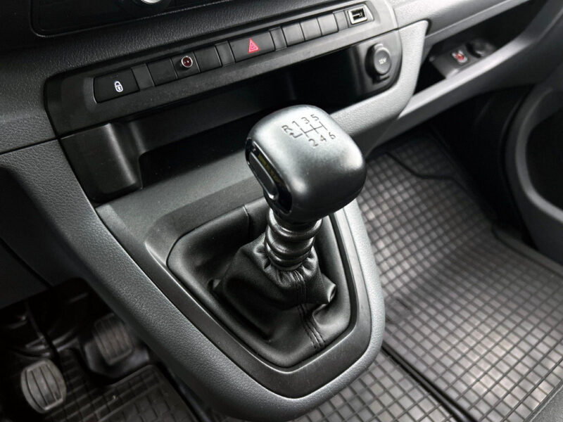 Opel Vivaro Combi