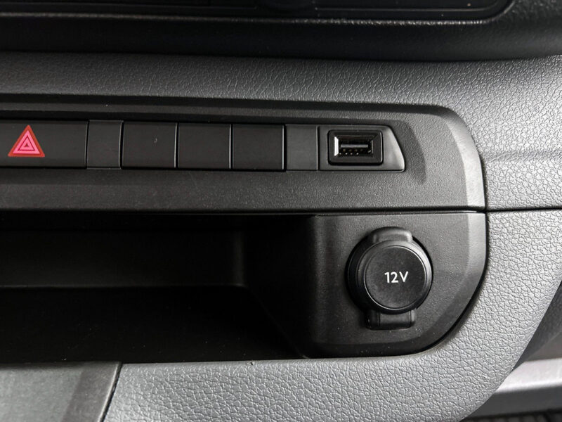 Opel Vivaro Combi