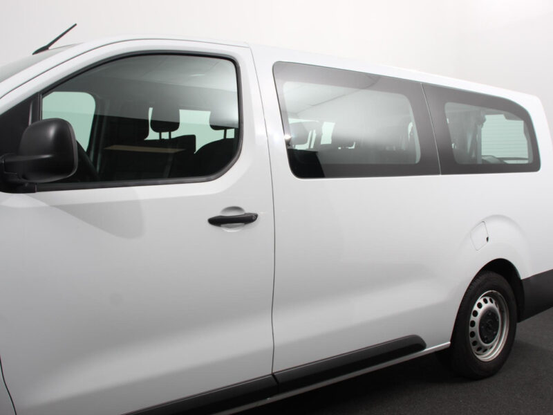 Opel Vivaro Combi