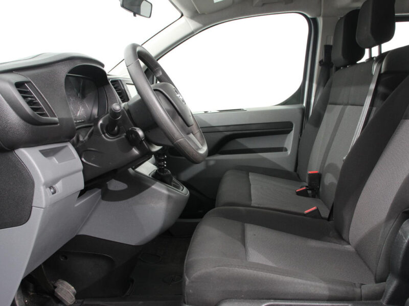 Opel Vivaro Combi