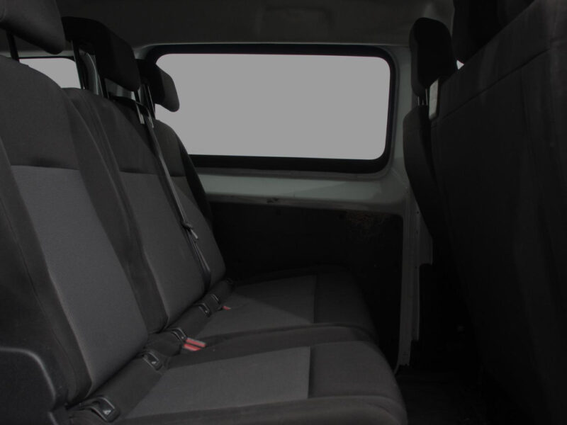 Opel Vivaro Combi