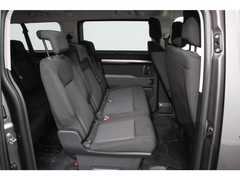 Toyota Proace Shuttle