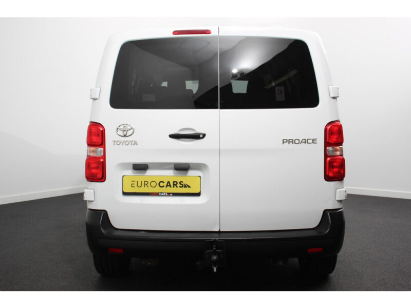 Toyota Proace Shuttle