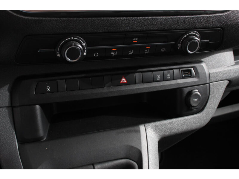 Toyota Proace Shuttle