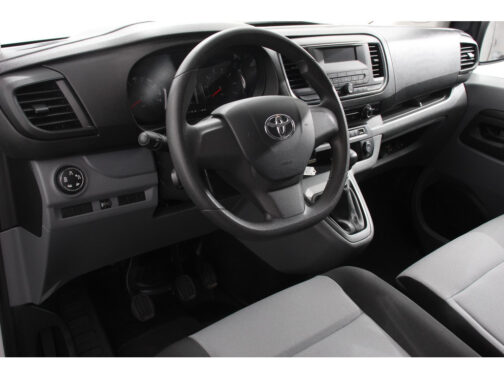 Toyota Proace Shuttle