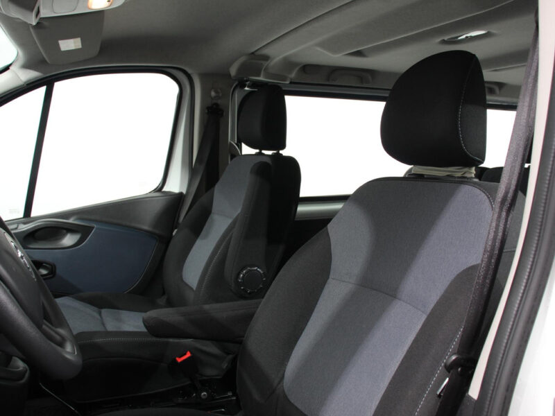 Opel Vivaro Combi
