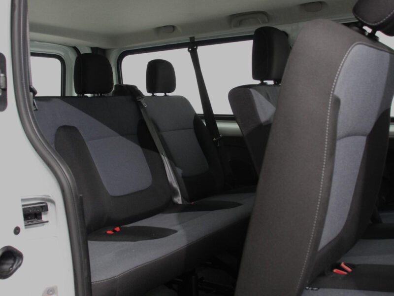 Opel Vivaro Combi