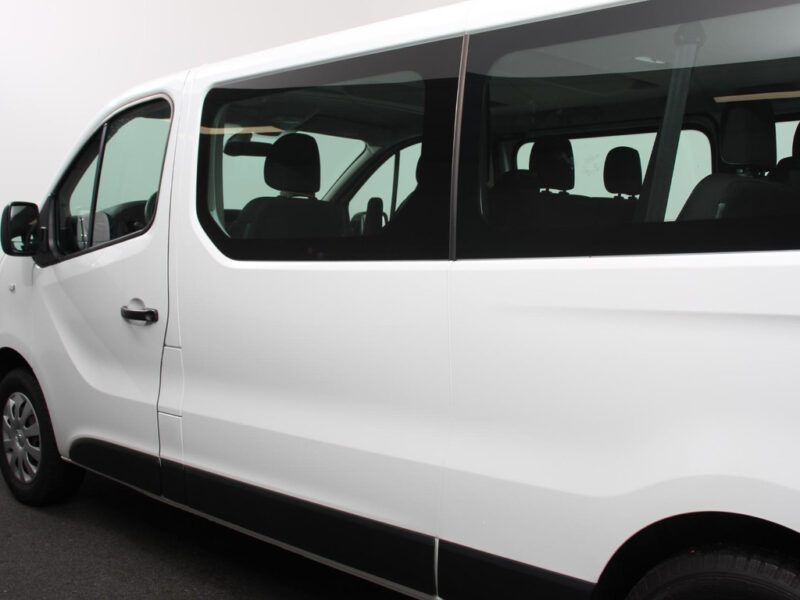 Opel Vivaro Combi