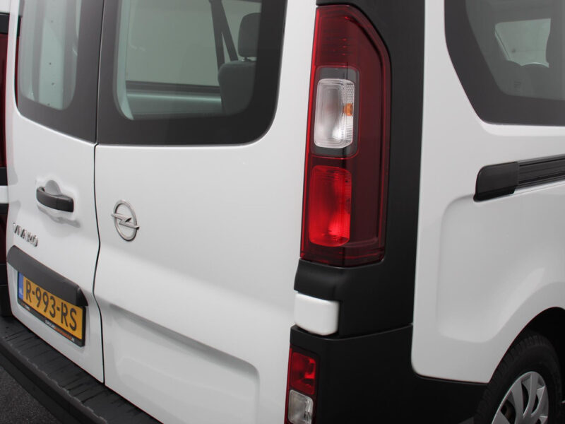 Opel Vivaro Combi