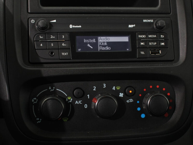 Opel Vivaro Combi