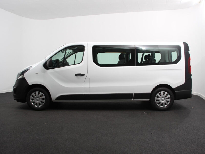 Opel Vivaro Combi
