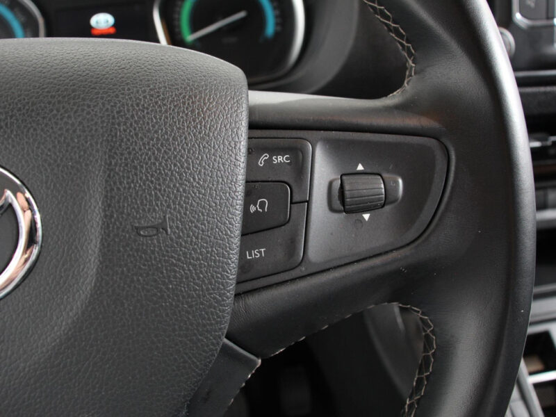 Toyota PROACE Electric Verso